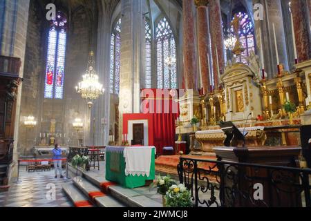 NARBONNE, FRANCE - OCTOBER 3, 2021: Interior of Narbonne Cathedral in France. The cathedral is a national monument and is dedicated to Saints Justus a Stock Photo