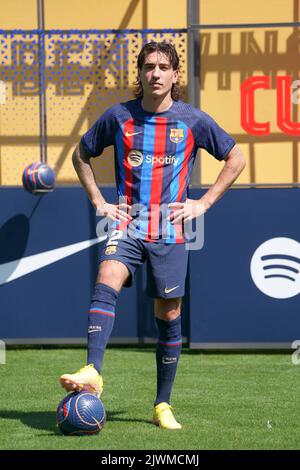 Barcelona, Spain . 6th September 2022;  Ciutat Esportiva Joan Gamper, Barcelona, Spain: La Liga football, Hector Ballerin new FC Barcelona player Credit: Joma/Alamy Live News Stock Photo