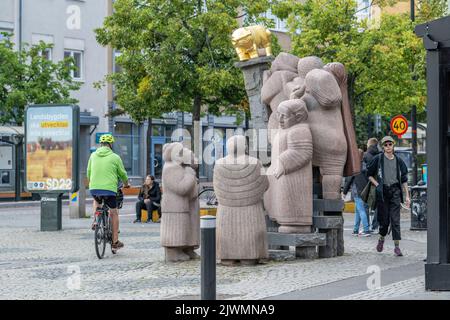 Skvallertorget or Gossip square with a sculpture by Pye Engström in Norrköping, Sweden. Norrköping is a historic industrial town. Stock Photo