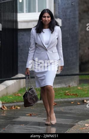 Attorney General Suella Braverman arriving for a meeting with the new Prime Minister Liz Truss at Downing Street, London. Picture date: Tuesday September 6, 2022. Stock Photo