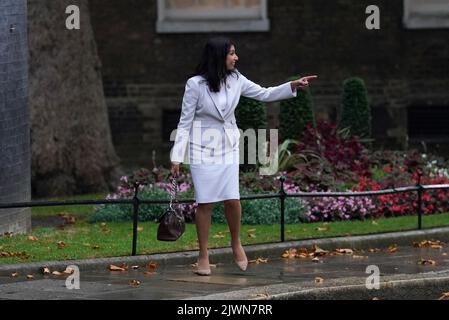 Attorney General Suella Braverman arriving for a meeting with the new Prime Minister Liz Truss at Downing Street, London. Picture date: Tuesday September 6, 2022. Stock Photo