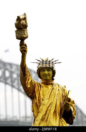Bayonetta Doing Her Statue of Liberty Pose In New York #bayonetta #bay... |  TikTok