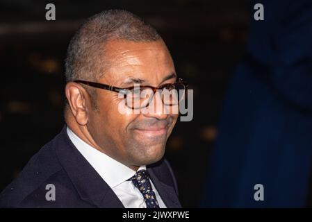 Downing Street, London, UK. 6th Sep, 2022. James Cleverly, MP for Braintree, new Foreign Secretary. He was previously Education Secretary, and also served in the Foreign Office before as Minister of State for Europe and North America. New cabinet ministers are confirmed to form the government under Prime Minister Liz Truss from today. Credit: Imageplotter/Alamy Live News Stock Photo