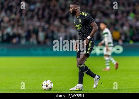 Glasgow, Escocia. 06th Sep, 2022. Rudiger of Madrid during the UEFA Champions League football match between Celtic and Real Madrid at Celtic Park, Parkhead in Glasgow, Scotland (Foto: Richard Callis/Sports Press Photo/C - ONE HOUR DEADLINE - ONLY ACTIVATE FTP IF IMAGES LESS THAN ONE HOUR OLD - Alamy) Credit: SPP Sport Press Photo. /Alamy Live News Stock Photo