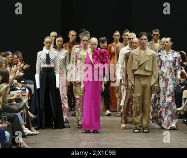 Berlin, Germany. 06th Sep, 2022. Designer Kilian Kerner with his new Spring/Sumer 2023 collection. The photo shows models with the new collection on the catwalk in the Hotel Telegraphenamt in Berlin-Mitte. (Photo by Simone Kuhlmey/Pacific Press) Credit: Pacific Press Media Production Corp./Alamy Live News Stock Photo