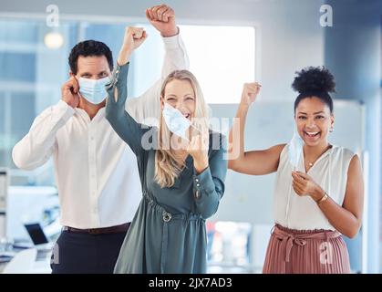 Business people, covid or taking off face mask in teamwork success after lockdown or global pandemic disease. Compliance portrait of happy, cheering Stock Photo