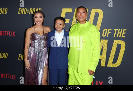 Hollywood, USA. 06th Sep, 2022. Queen Latifah, Shaun Dixon, Mychala Faith Lee arrives at The Los Angeles Premiere of END OF THE ROAD held at The Tudum Theater in Hollywood, CA on Tuesday, September 6, 2022 . (Photo By Juan Pablo Rico/Sipa USA) Credit: Sipa USA/Alamy Live News Stock Photo