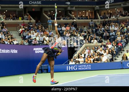 New York, NY - September 6, 2022: Coco Gauff of USA serves during quarterfinal of US Open against Caroline Garcia of France at Billie Jean King National Tennis Center Stock Photo