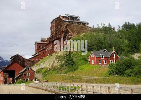 Kennecott, also known as Kennicott and Kennecott Mines, is an abandoned mining camp in the Copper River Census Area in the U.S. state of Alaska that w Stock Photo