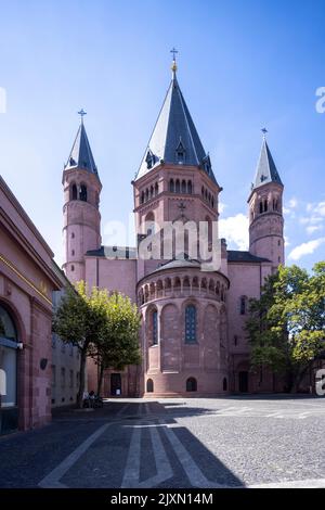 exterior, St Martin's Cathedral, Rhineland-Palatinate, Germany Stock Photo