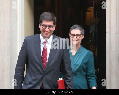 London, UK. 7th Sep, 2022. Liz Truss, the new Prime Minister, held her first Meeting with her newly formed Cabinet. Environment Secretary Ranil Jayawardena and Secretary of State for Work and Pensions Chloe Smith leave No 10 after today's Cabinet meeting. Credit: Uwe Deffner/Alamy Live News Stock Photo