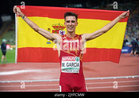 Mario García Romo with her country's flag at the European Athletics Championships in Munich 2022. Stock Photo