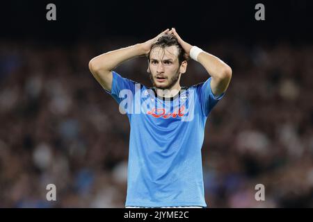 Khvicha Kvaratskhelia of SSC Napoli dejection during the Champions League Group A football match between SSC Napoli and Liverpool FC at Diego Armando Stock Photo