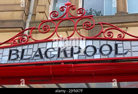 Blackpool - Art Nouveau, lettering,words showing M&LR and L&YR destination on ornate glass & iron canopy, Manchester Victoria railway station Stock Photo