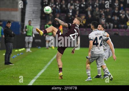 Edinburgh, 8th September 2022.   Stephen Humphrys of Hearts and Ömer Ali Şahiner of İstanbul Başakşehir  during the UEFA Europa Conference League match at Tynecastle Park, Edinburgh. Picture credit should read: Neil Hanna / Sportimage Stock Photo