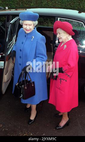 Undated file photo of Queen Elizabeth II and Queen Elizabeth, the Queen Mother, arriving at the church in Flitcham, near Sandringham, Norfolk, where they attended morning service. The Queen's relationship with her mother helped fashion the monarchy, and while devastated by her death, friends acknowledged that in the years that followed the Queen 'came into her own'. Issue date: Thursday September 8, 2022. Stock Photo