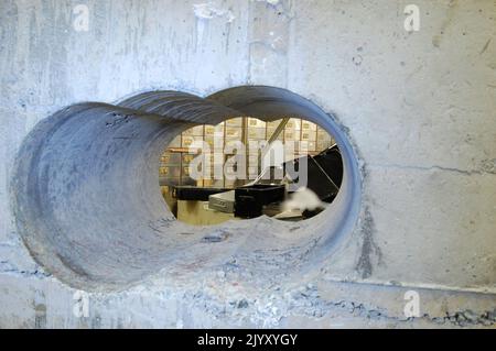 2015: File photo dated April 2015 of the tunnel leading into the vault at the Hatton Garden Safe Deposit company in London which was drilled by robbers over the Easter weekend who stole jewellery and valuables worth an estimated 14 million pounds. Issue date: Thursday September 8, 2022. Stock Photo