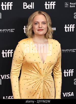 toronto-canada-08-09-2022-elisabeth-moss-from-hulu-tv-show-handmaids