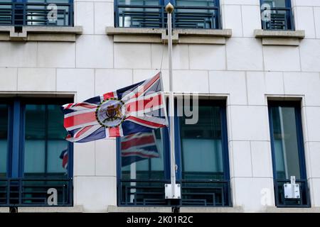 Brussels, Belgium. 09th Sep, 2022. The Union Flag in front of the British Embassy at half-mast following the passing of Queen Elizabeth II of the United Kingdom in Brussels, Belgium on Sept. 9, 2022. Credit: ALEXANDROS MICHAILIDIS/Alamy Live News Stock Photo