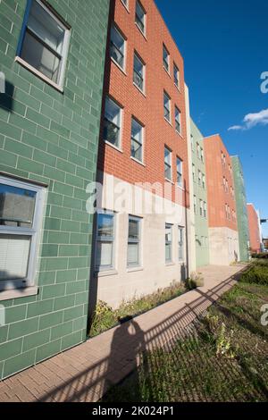 Image showcasing Wentworth Commons Apartments, Chicago, Illinois: multifamily housing ...