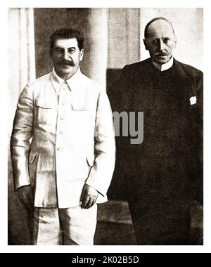 1935. Joseph Stalin, General Secretary of the Communist Party and French author and Nobel laureate Romain Rolland Stock Photo