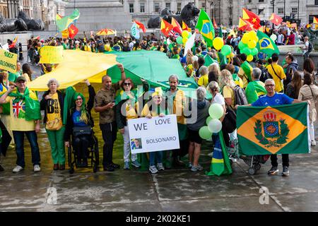 Rally supporting Brazilian President General Bolsonaro, Trafalgar Square, London September 2022