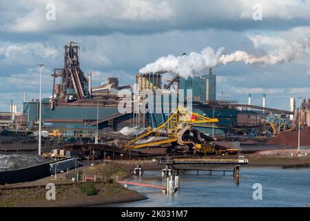 view at steel factory Tata steel in IJmuiden, Holland Stock Photo