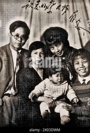 Ren Bishi took a group photo with Deng Yingchao, Chen Congying, and Sun Weishi in Moscow. Ren Bishi was a military and political leader in the early Chinese Communist Party. In the early 1930s, Stock Photo