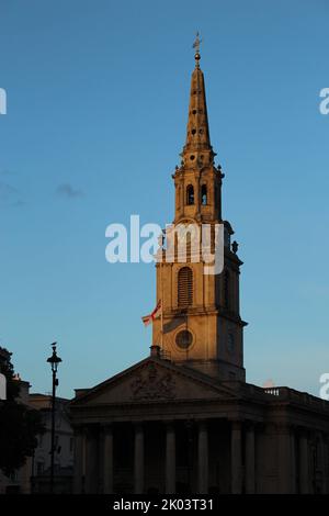 London, United Kingdom. 8th Sep, 2022. English flag lowered to half-mast at St Martin-in-the-Fields in Trafalgar Square moments after news broke of Queen Elizabeth II death. Credit: Aldercy Carling/ Alamy Live News Stock Photo