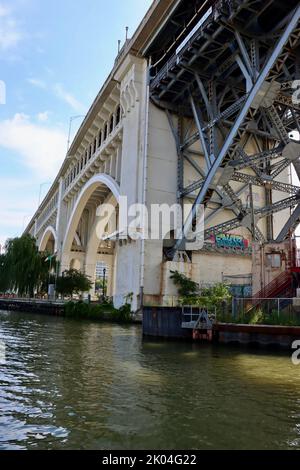 3,112-foot-long (949 m) Detroit–Superior Bridge (officially known as the Veterans Memorial Bridge) in Cleveland, Ohio.  One of Clevelands 330 bridges. Stock Photo