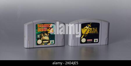 Nintendo 64 cartridges Donkey Kong and Zelda Stock Photo