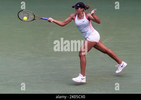 Madison Keys (USA) competing at the 2022 US Open. Stock Photo