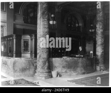 The new Willard Hotel, Washington, D.C. - registration counter, between 1890 and 1950. Stock Photo