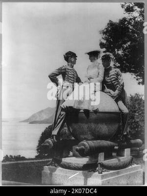 U.S. Military Academy, West Point, N.Y., c1905. 2 cadets and woman on monument. Stock Photo