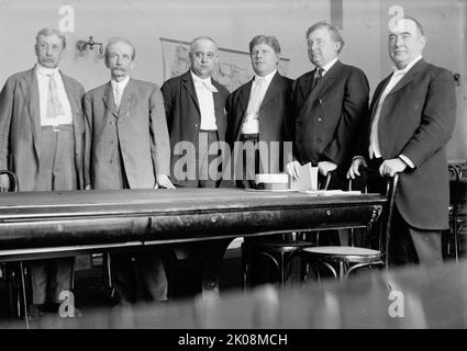 House of Representatives Committees - Special Committee On The Investigation of The U.S. Steel Corp., January 12, 1912. Popularly Called 'Steel Trust Investigating Committee' Or 'Stanley Committee.' Young of Mi [Michigan]; Bartlett of Ga [Georgia]; Stanley of Ky [Kentucky], Chairman; Beall of Tx [Texas]; Littleton of Ny [New York]; Mcgillicuddy of Me [Maine]. Stock Photo