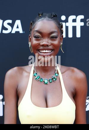 Wanda Banda arriving to "The Woman King" premiere during the 2022