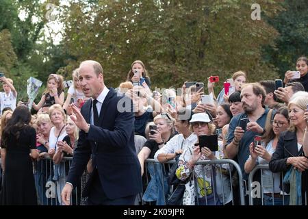 Windsor, Berkshire, UK. 10th September, 2022. The Duke and Duchess of Cambridge, now known as the Prince and Princess of Wales together with The Duke and Duchess of Sussex came to look at the flowers on the Long Walk this afternoon outside the gates of Windsor Castle. They shook hands with many in the crowds who were thrilled to see them. Credit: Maureen McLean/Alamy Live News Stock Photo