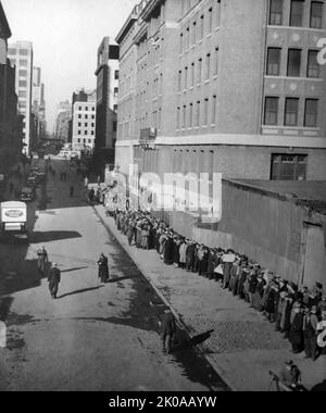 Long queue during the Great Depression in America. The Great Depression was a severe worldwide economic depression that took place mostly during the 1930s, beginning in the United States. It started in 1929 and lasted until the late 1930s Stock Photo