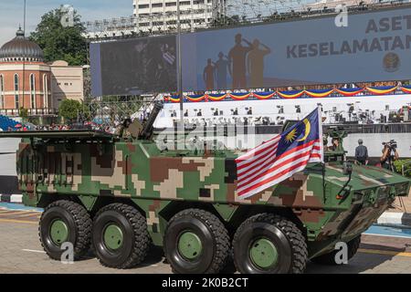 Malaysian Army's AV-8 Gempita Armoured Personnel Carrier Or Infantry ...