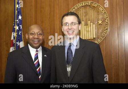 Secretary Alphonso Jackson with Luke Franz and Webber Barton ...