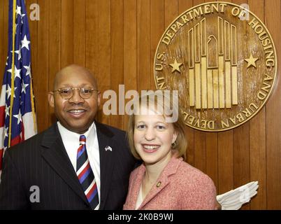 Secretary Alphonso Jackson with Luke Franz and Webber Barton ...