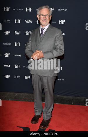 Toronto, Canada. 10th Sep, 2022. Steven Spielberg arrives at the premiere of The Fabelmans during the 2022 Toronto International Film Festival in Toronto, Canada on September 10, 2022. (Photo by Dominic Chan/Sipa USA) Credit: Sipa USA/Alamy Live News Stock Photo