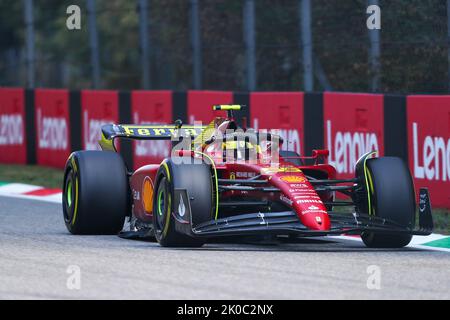 Carlos Sainz (SPA) Ferrari F123 on the grid before the race of FORMULA