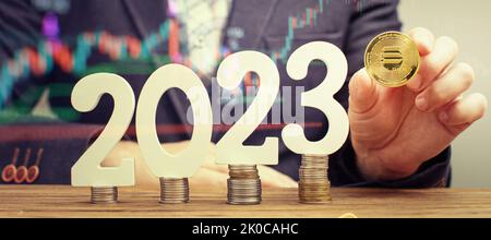A businessman wants to invest in Solana in 2023 to increase earnings in cryptocurrency Stock Photo
