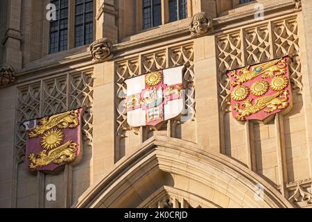 Stonework above the door of the Wills Memorial Building at the University of Bristol in Brostol, UK Stock Photo