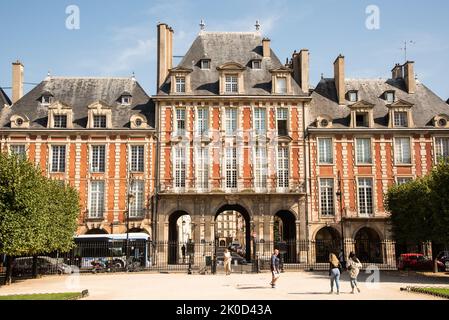 Paris, France. August 2022. Pavillion de la Reine at the Place des Vosges in Paris. High quality photo Stock Photo