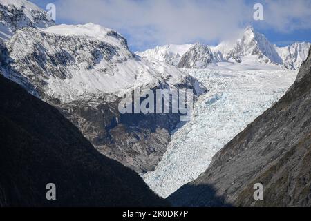Fox Glacier in the mountains of New Zealand Stock Photo