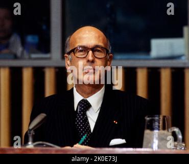 Valery Giscard d'Estaing (1926 - 2020), French politician who served as President of France from 1974 to 1981, seen addressing the United Nations in 1978. Stock Photo