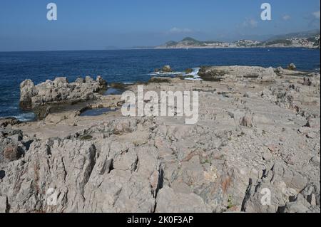 The rocky coastline of the Island of Lokrum in Dubrovnik on the Adriatic sea. Stock Photo