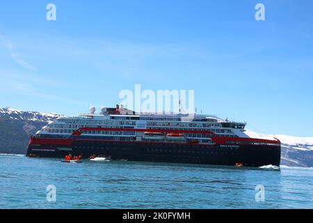 MS Roald Amundsen anchored offshore in Icy Bay, Alaska, USA Stock Photo